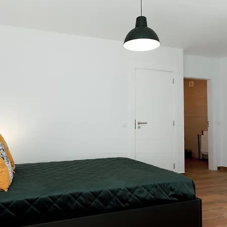 Apartment Gold Ii *